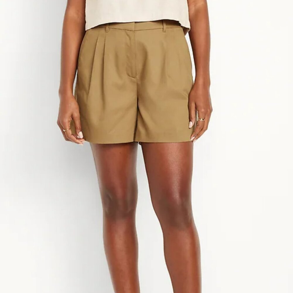 Extra High-Waisted Taylor Trouser Shorts